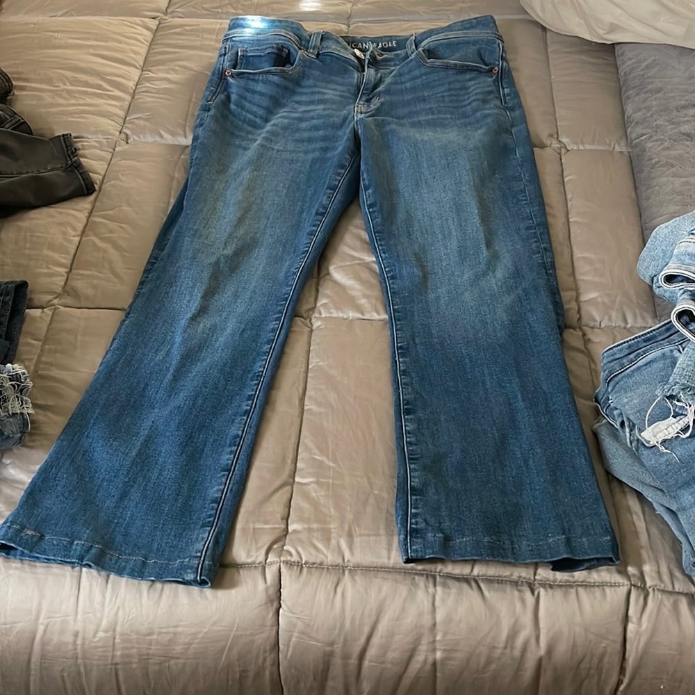 Kick boot jeans